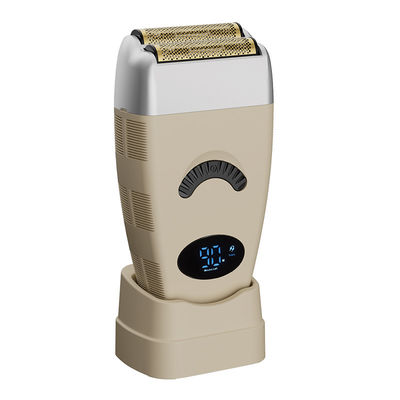 Triple Blade Electric Razor Untuk Pria Tiga foil head shaver