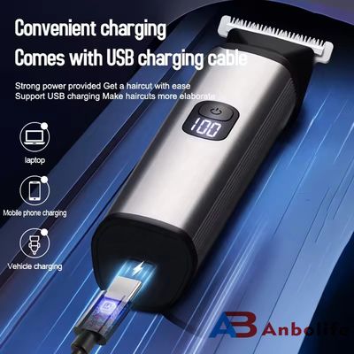 6 in 1 Multifunctional Electric Hair Clipper dengan IPX7 Waterproof dan 1.5h Charging Time untuk Men's Grooming