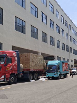 Pengeriting Rambut Terapi Ion Ganda dengan Tampilan LED dan 4 Tingkat Suhu untuk Semua Jenis Rambut